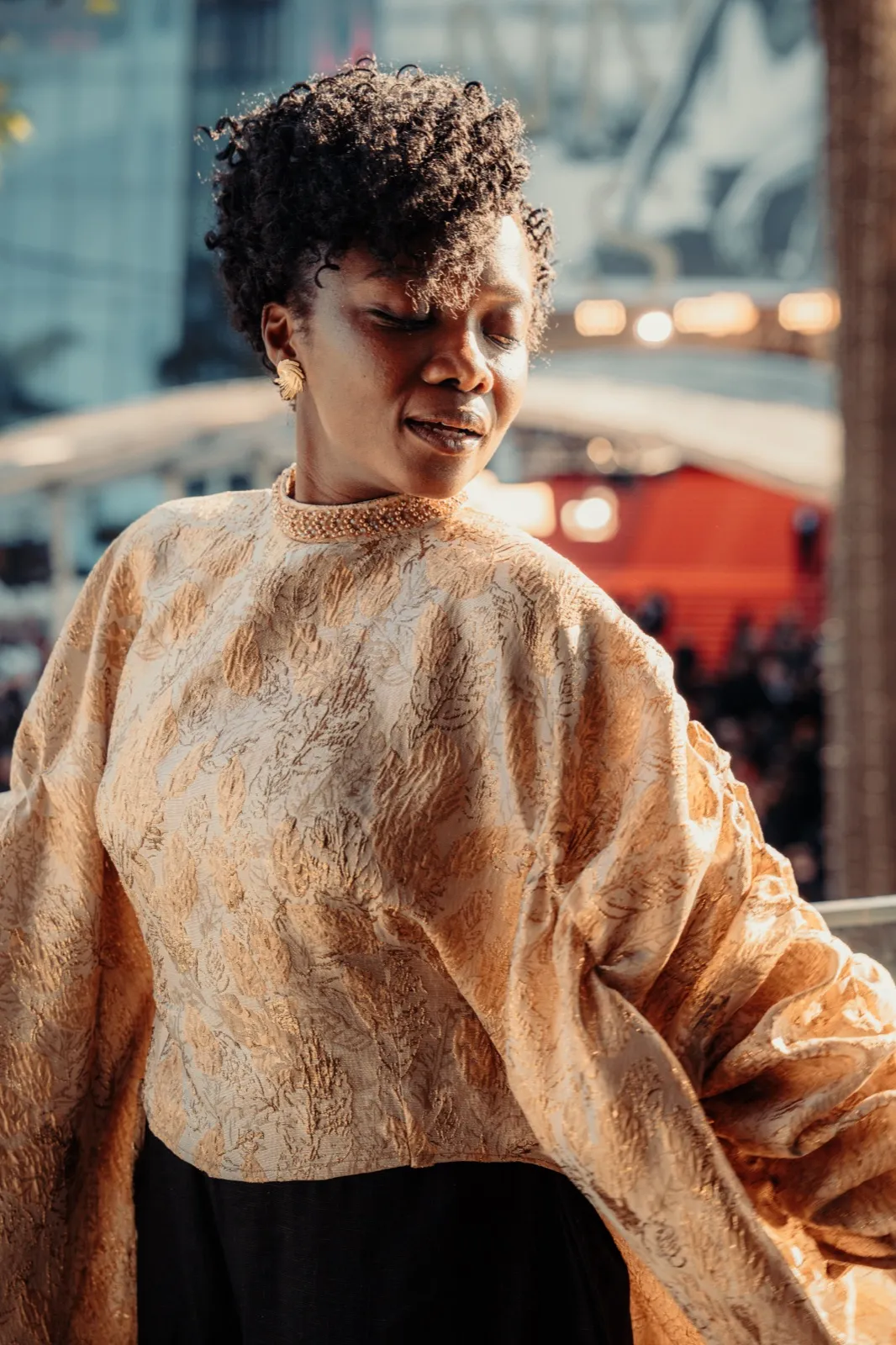 Marie Clémentine Dusabejambo, réalisatrice de Ben'imana, photographiée pendant le Festival de Cannes